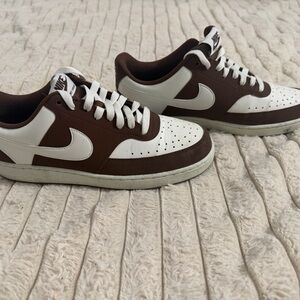Nike Court Vision Low Sneakers